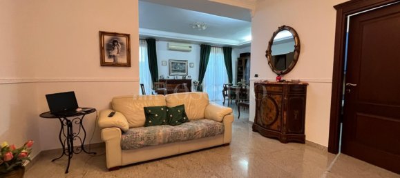 3 rooms Apartment in Cerignola, Italy No. 43134 10