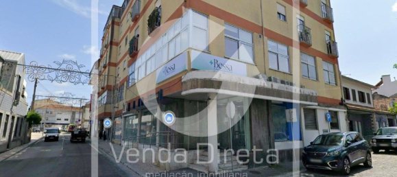 275m² Commercial property in Vagos, Portugal No. 203379 16
