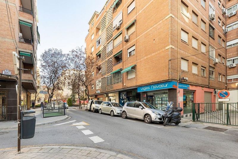 45m² Commercial property in Granada, Spain No. 227366