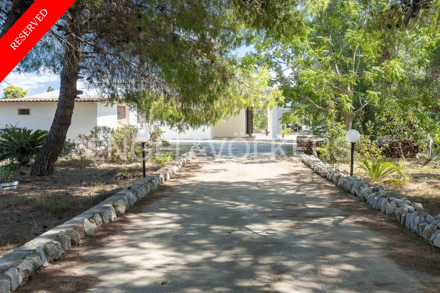 Villa de 3 dormitorios en Novoli, Italy No. 109110