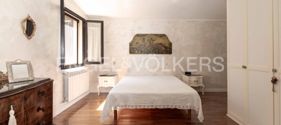 Villa de 3 dormitorios en Novoli, Italy No. 109110 10