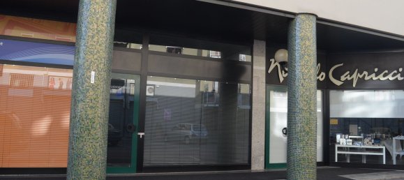 Bureau à Villasanta, Italy 110m² No. 252017 4