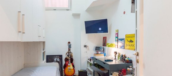 4 bedrooms Apartment in Naples, Italy No. 363859 15