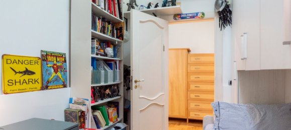 4 bedrooms Apartment in Naples, Italy No. 363859 16