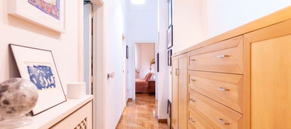 4 bedrooms Apartment in Naples, Italy No. 363859 14