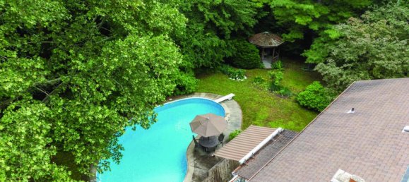 3 bedrooms House in Oakville, Canada No. 989 12