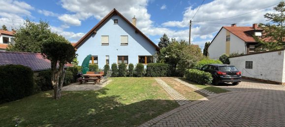 Casa de 22 dormitorios en Furth, Germany No. 328057 3