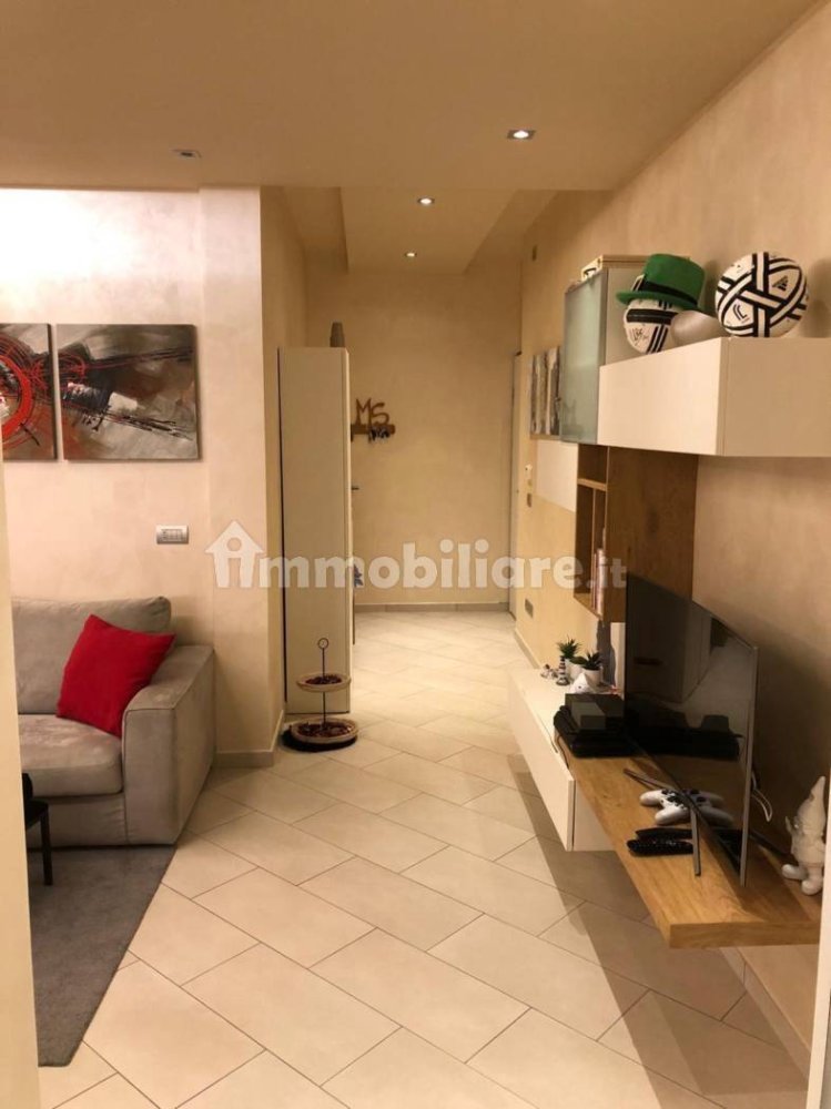 Apartamento de 2 dormitorios en Genola, Italy No. 336287
