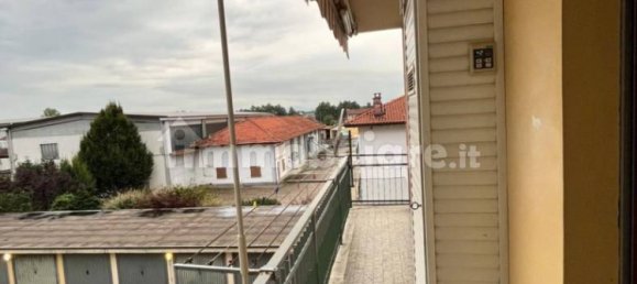 Apartamento de 2 dormitorios en Genola, Italy No. 336287 10
