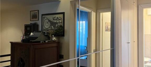 2 bedrooms Apartment in Padua, Italy No. 60489 8