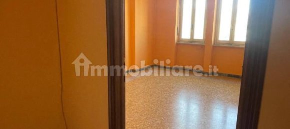 2 bedrooms Apartment in Turin, Italy No. 150651 8