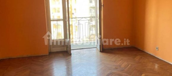 2 bedrooms Apartment in Turin, Italy No. 150651 9