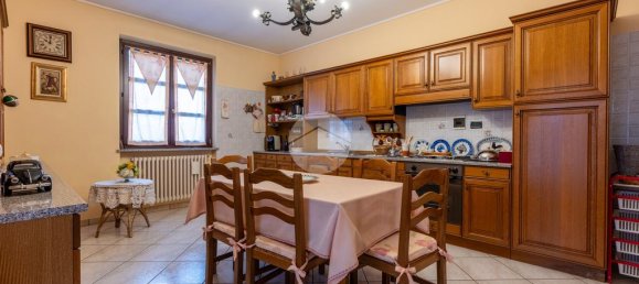 4 bedrooms Villa in Narzole, Italy No. 263968 11