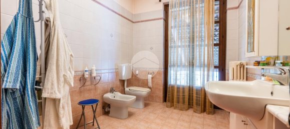 4 bedrooms Villa in Narzole, Italy No. 263968 17