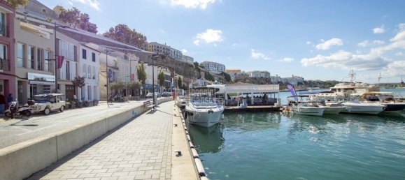 4 bedrooms Apartment in Mahon, Spain No. 5006 3