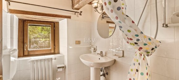 9 rooms House in Talla, Italy No. 263300 12