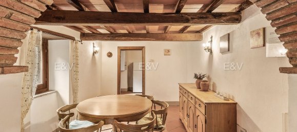 9 rooms House in Talla, Italy No. 263300 5