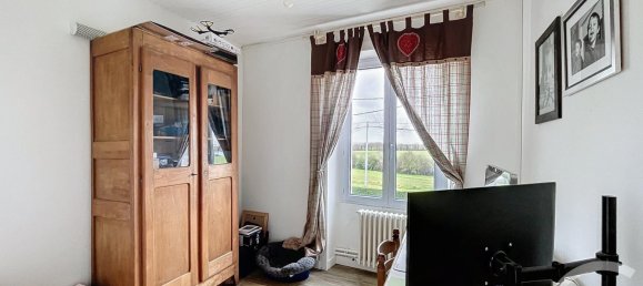 Casa de 6 dormitorios en Cotes-d'Armor, France No. 202338 13