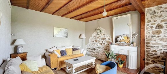 Casa de 6 dormitorios en Cotes-d'Armor, France No. 202338 6