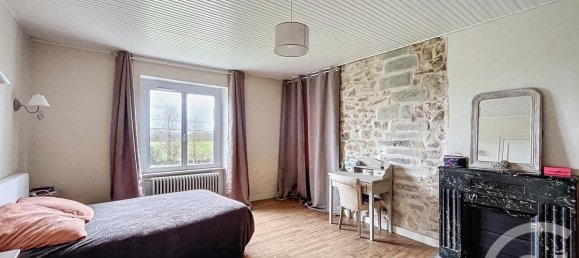 Casa de 6 dormitorios en Cotes-d'Armor, France No. 202338 12