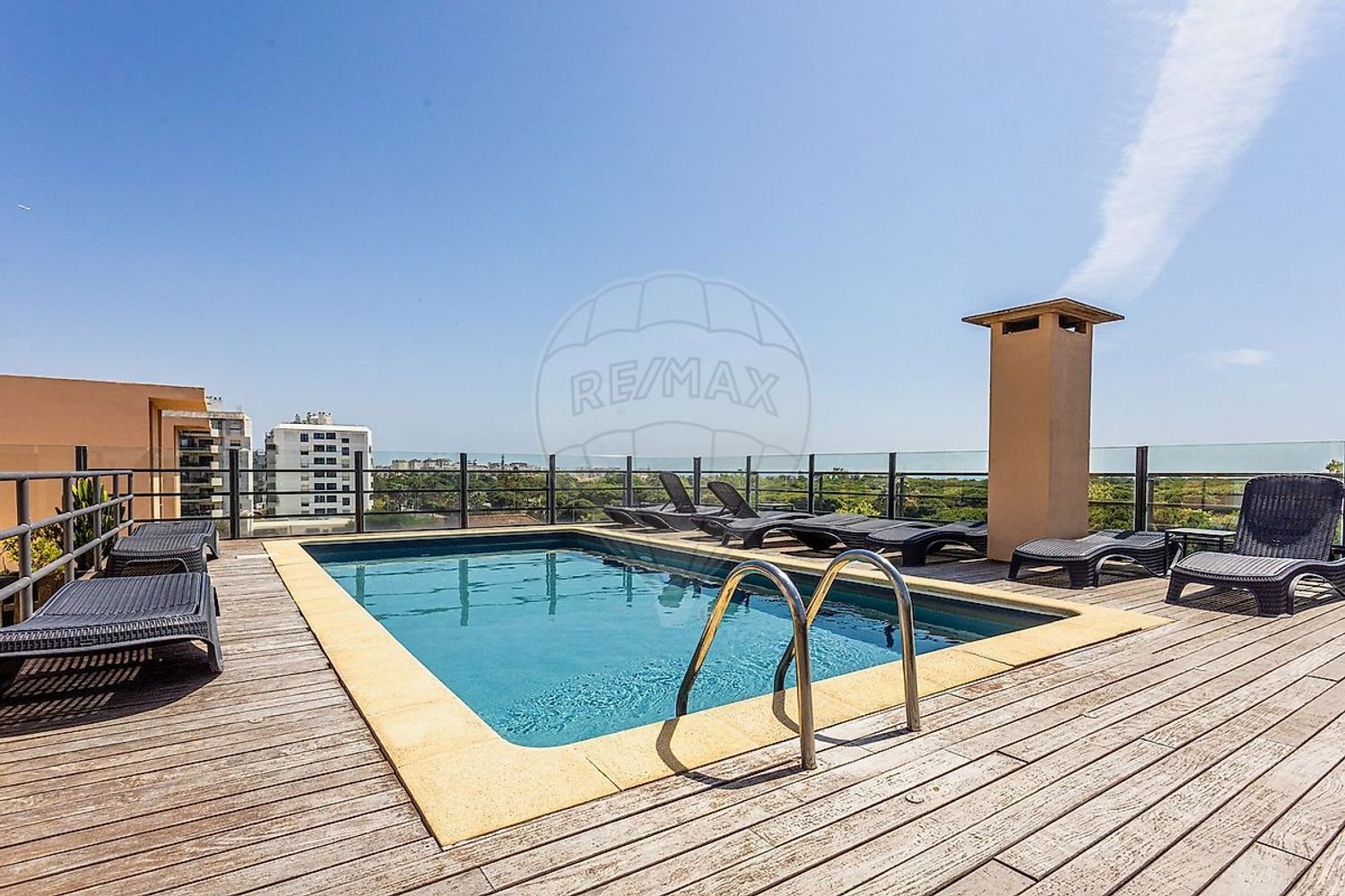 1 bedroom Apartment in Costa da Caparica, Portugal No. 196156