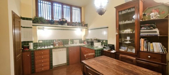 6 rooms Apartment in Florence, Italy No. 291026 27