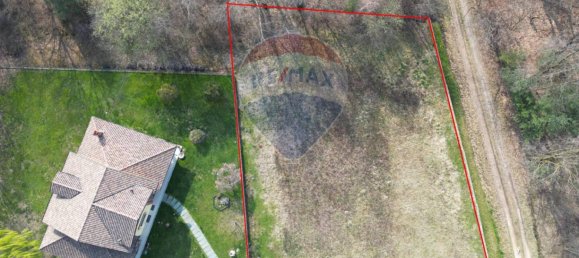 1860m² Land in Roasio, Italy No. 46574 4