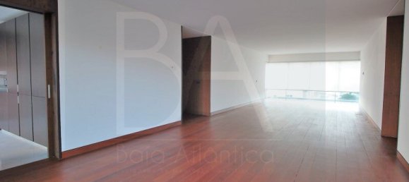 4 bedrooms Apartment in Lisbon, Portugal No. 81039 14
