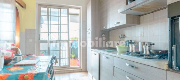 4 bedrooms Apartment in Rome, Italy No. 376192 9