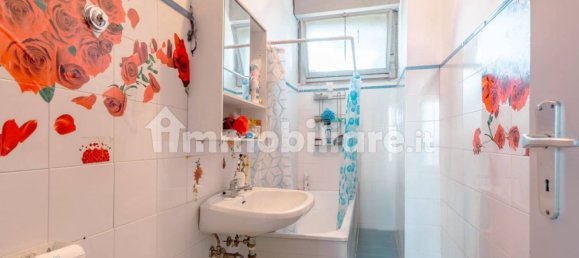 4 bedrooms Apartment in Rome, Italy No. 376192 12