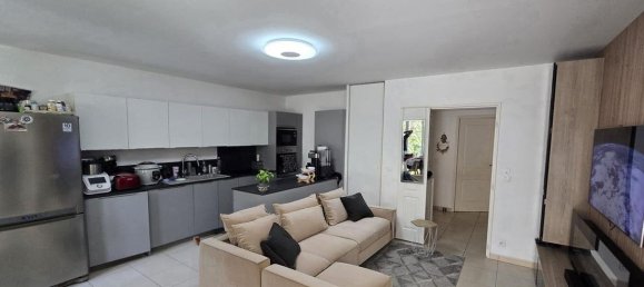 3 bedrooms Apartment in Nice, France No. 281437 3