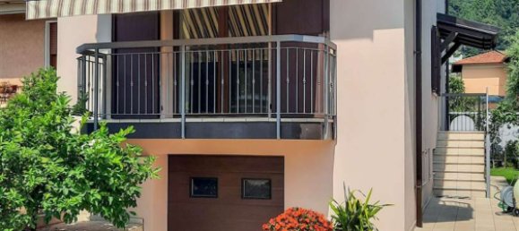 4 bedrooms Villa in Toscolano Maderno, Italy No. 288428 3