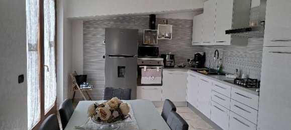 3 rooms Apartment in Viareggio, Italy No. 191061 5