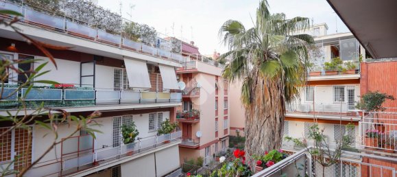 4 rooms Apartment in Rome, Italy No. 75497 27
