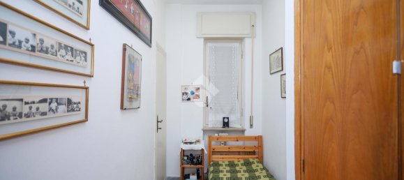 4 rooms Apartment in Rome, Italy No. 75497 24
