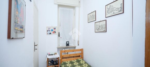 4 rooms Apartment in Rome, Italy No. 75497 23