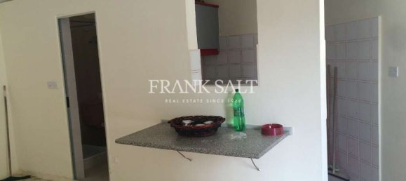 Laden in Bahar ic-Caghaq, Malta 35m², Nr. 12956 2