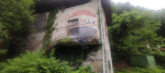 6 rooms House in Berzo Demo, Italy No. 53320 9