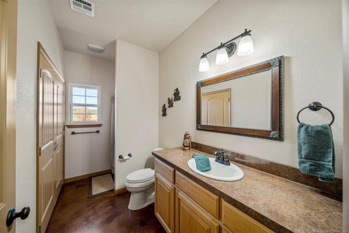  Land in Claremore, USA No. 493592