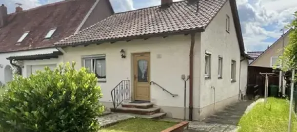 2 Schlafzimmer Stadthaus in Regensburg, Germany, Nr. 229915 2