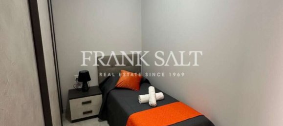 Квартира с 3 спальнями в Корми, Мальта № 5242 15