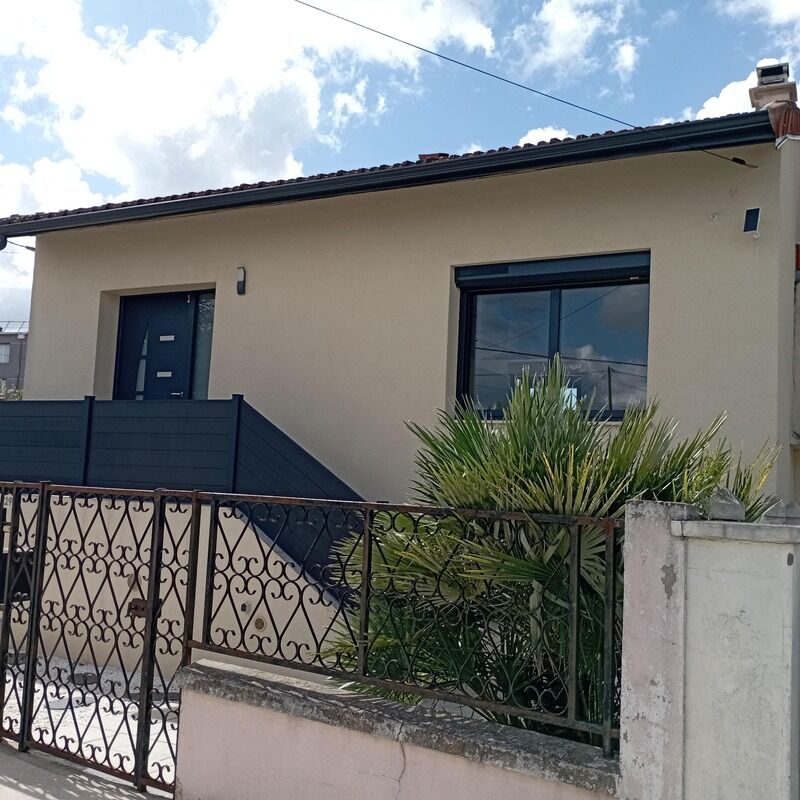 2 bedrooms House in Paray-Vieille-Poste, France No. 349227