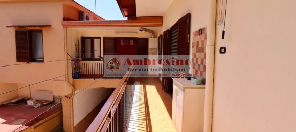 4 rooms Apartment in Casavatore, Italy No. 141894 10