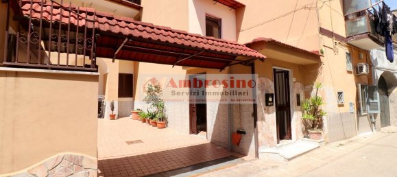 4 rooms Apartment in Casavatore, Italy No. 141894 28