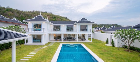 4 bedrooms Cafe / restaurant in Hua Hin, Thailand No. 7016 9