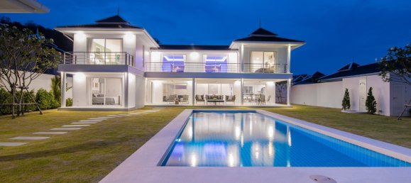 4 bedrooms Cafe / restaurant in Hua Hin, Thailand No. 7016 8