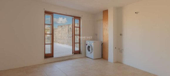 3 غرف نوم منزل في Lija, Malta رقم 9348 23