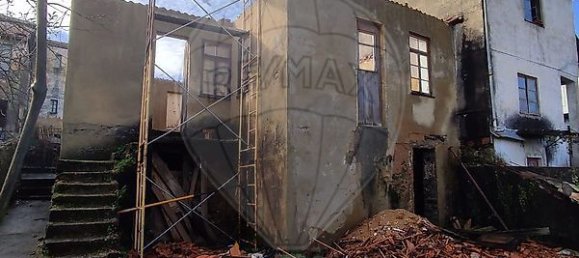 2 bedrooms House in Sao Joao da Madeira, Portugal No. 180102 21