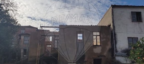 2 bedrooms House in Sao Joao da Madeira, Portugal No. 180102 23