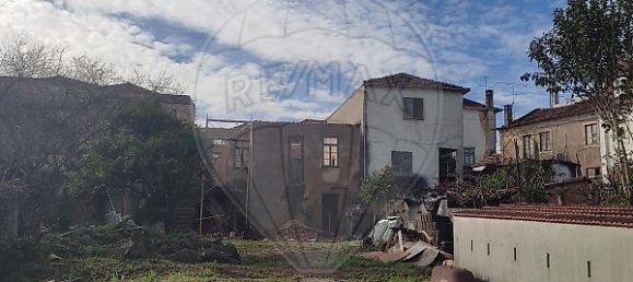 2 bedrooms House in Sao Joao da Madeira, Portugal No. 180102 25